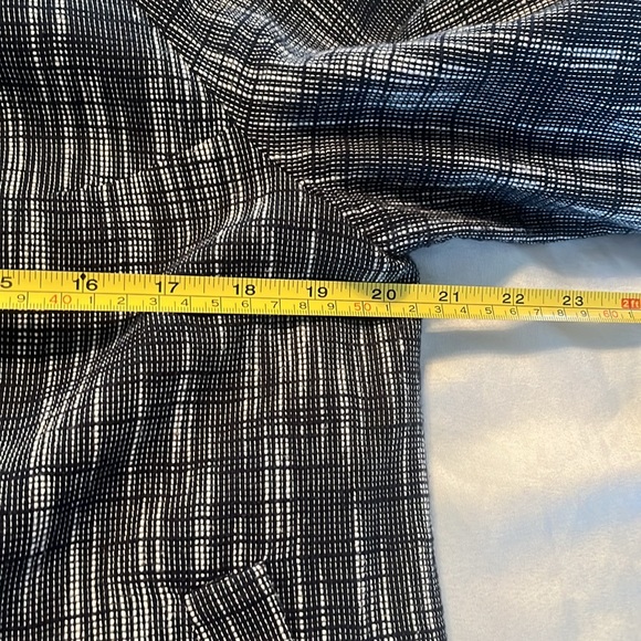 Liz Claiborne Suit Jacket - Picture 7 of 9